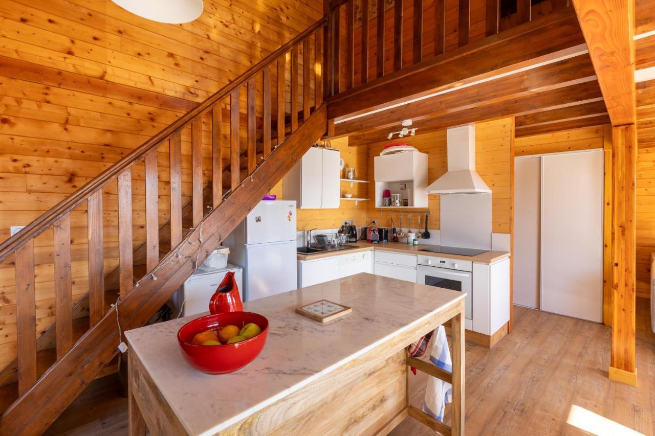 Chalet Les Tilleuls - Jolie Vue Montagne Et Lac Les Angles  Exterior foto